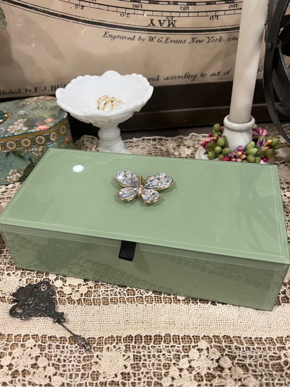 Elegant Green Jewelry Box with Gold Crystal Butterfly Accent